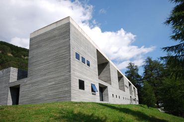 800px-therme_vals_facade_vals_